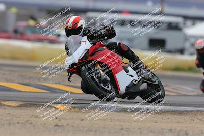 media/Jan-15-2023-SoCal Trackdays (Sun) [[c1237a034a]]/Turn 2 Set 2 (1155am)/